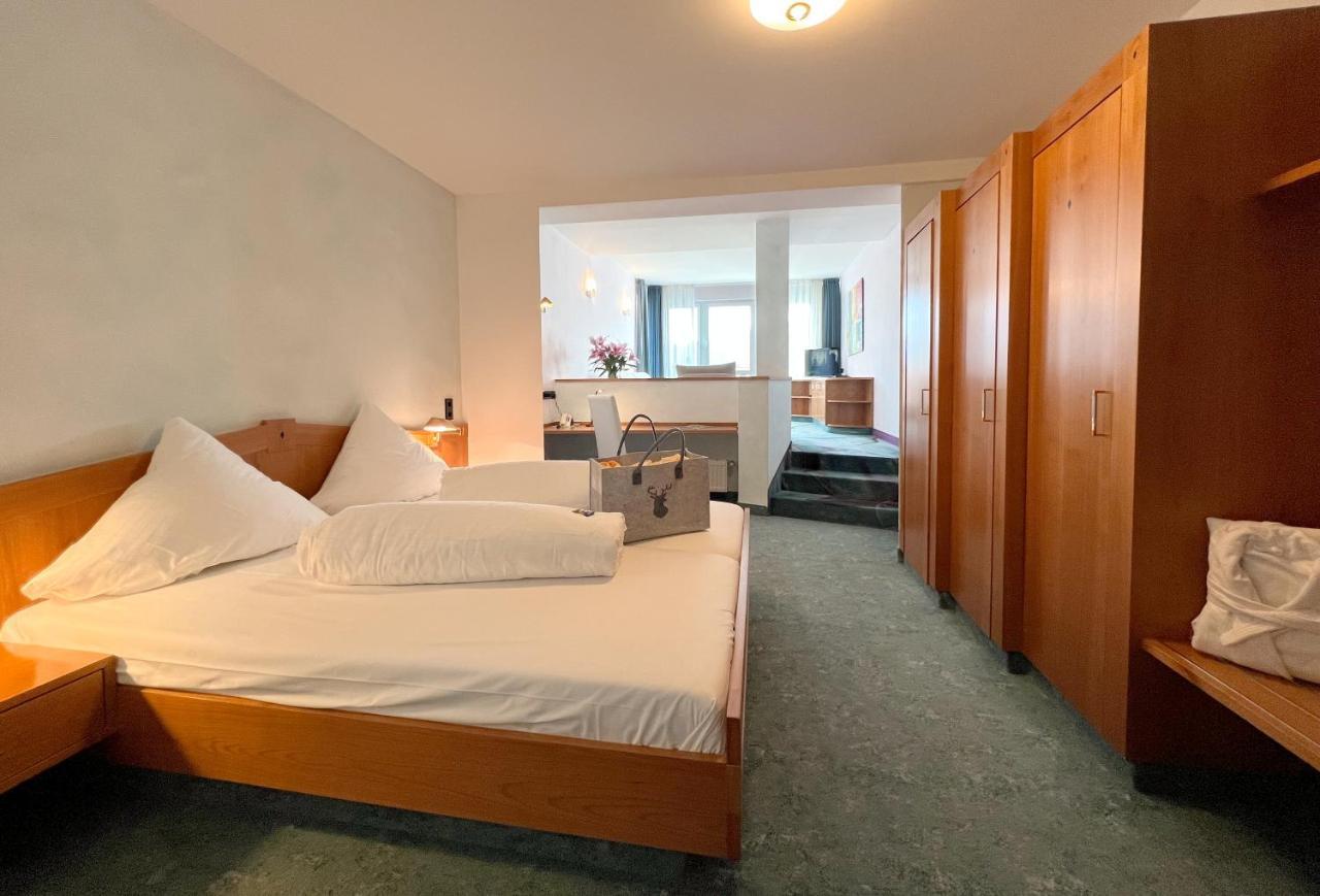 Hotel Am Hirschhorn - Wellness - Spa - And More Wilgartswiesen Esterno foto