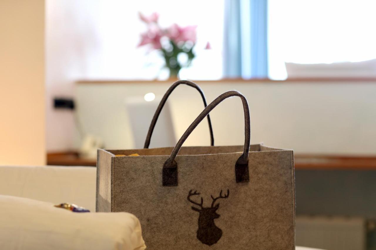 Hotel Am Hirschhorn - Wellness - Spa - And More Wilgartswiesen Esterno foto