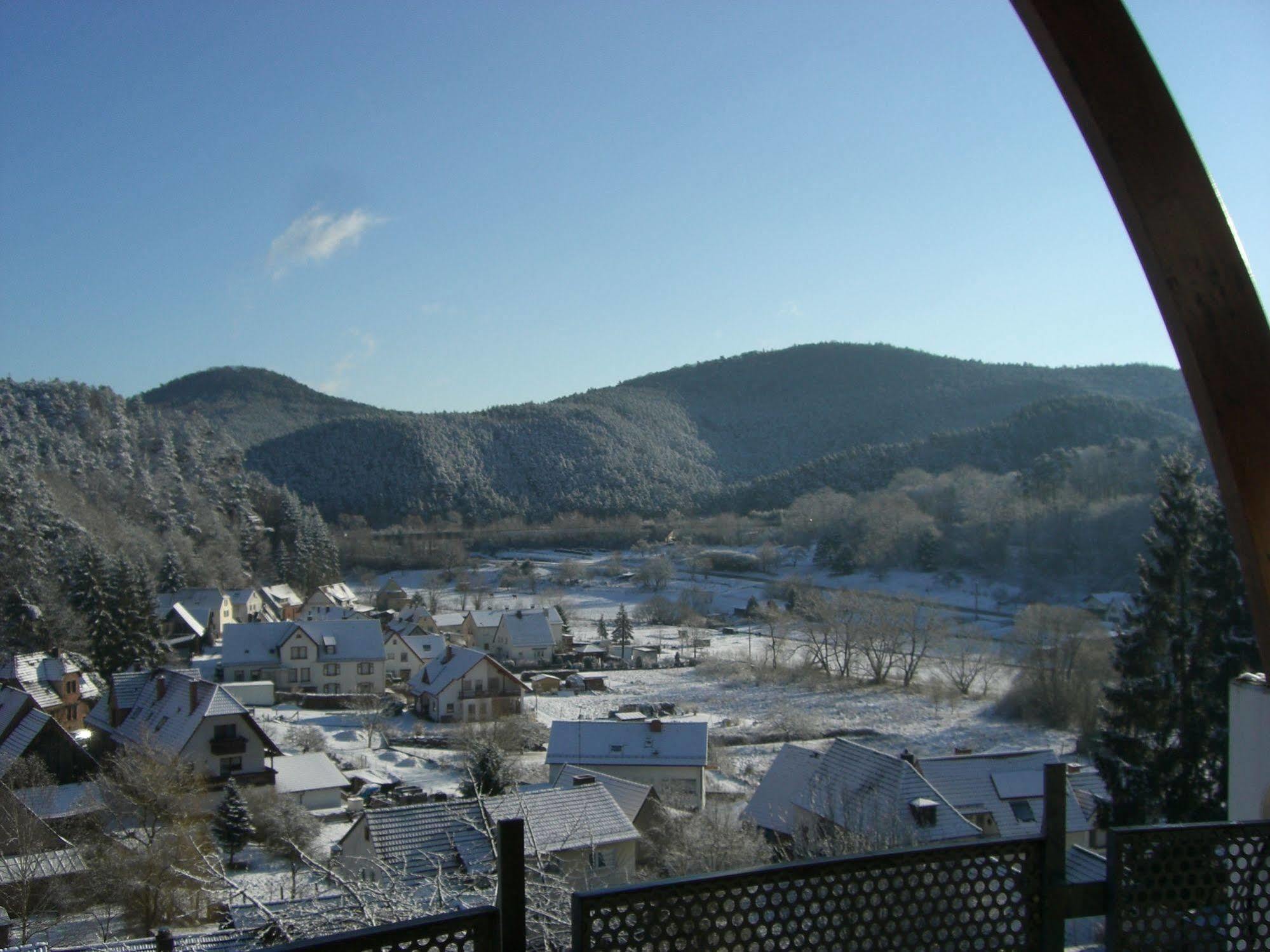 Hotel Am Hirschhorn - Wellness - Spa - And More Wilgartswiesen Esterno foto